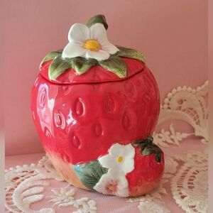 Corner Ruby Strawberry Ceramic Sugar Jar
